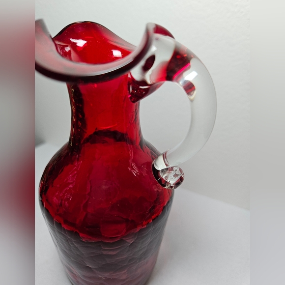 VTG Red Crackle Glass Vase Pitcher Blown Glass, Applied Handle 5" - Picture 3 of 8